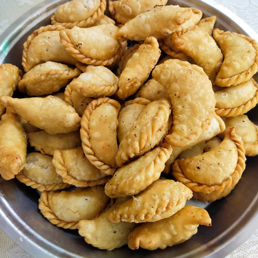 Gujiya